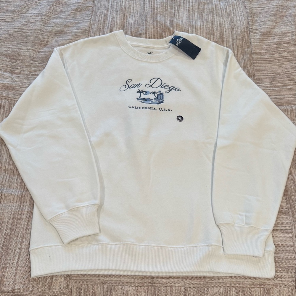 Hollister Sweatshirt